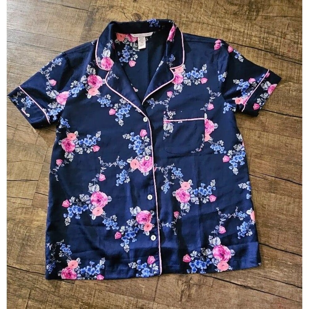 Victoria Secret Pajama Set